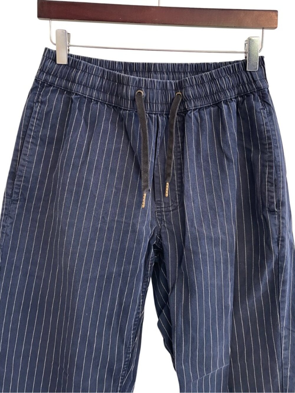 Barney Cools Navy Pinstripe Stripe Elastic Drawstring Waist Pants Size 30 - Picture 2 of 5